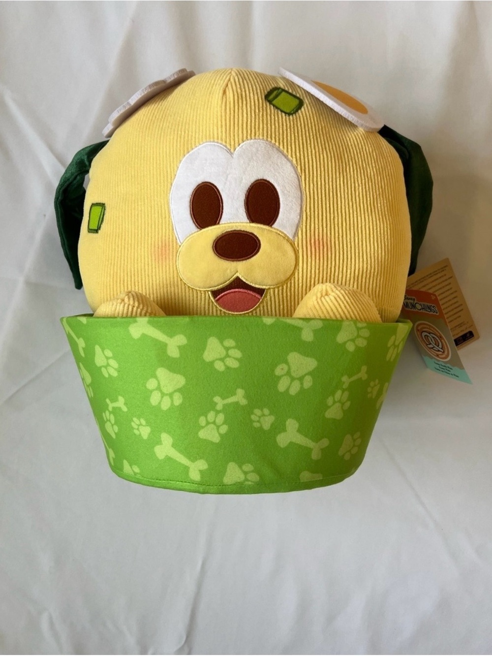 Disney Munchlings Pluto- Yellow Puppy Plush in Green Paw-Print Bowl